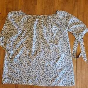 Floral Off-Shoulder Top